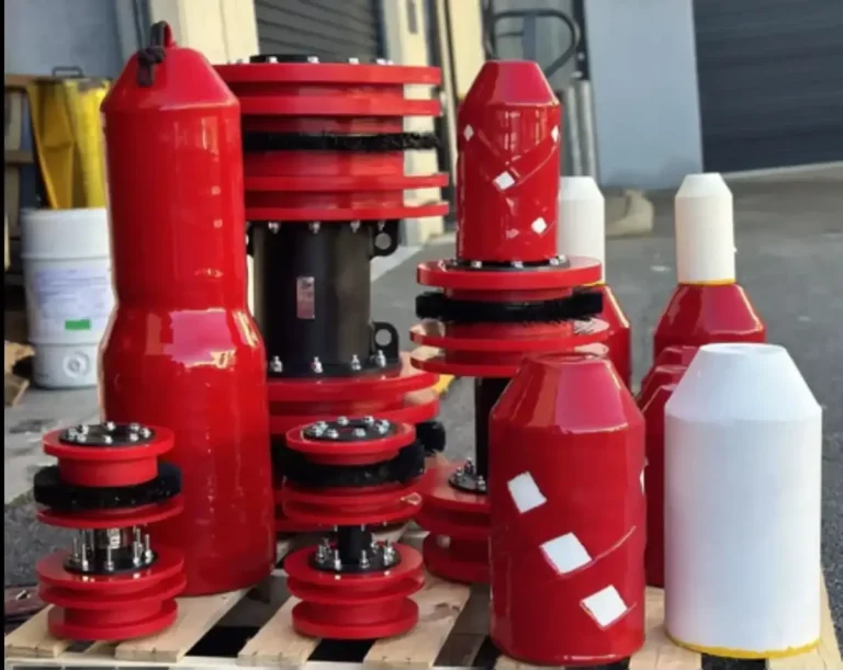 Girard cleaning pig range: steel mandrel, solid-cast and foam pigs